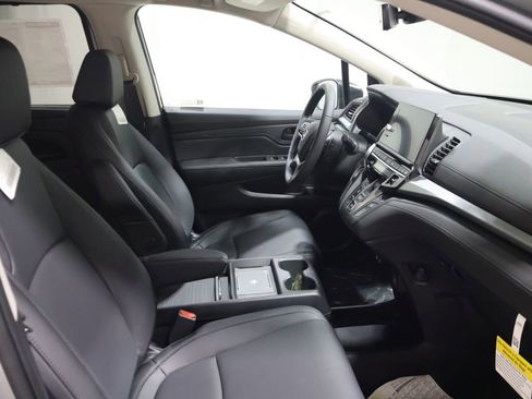New 2026 Honda Odyssey EX-L image 17