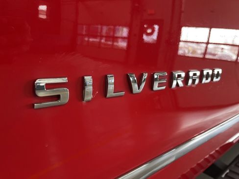 Used 2016 Chevrolet Silverado 1500 LTZ w/ LTZ Plus Package image 12