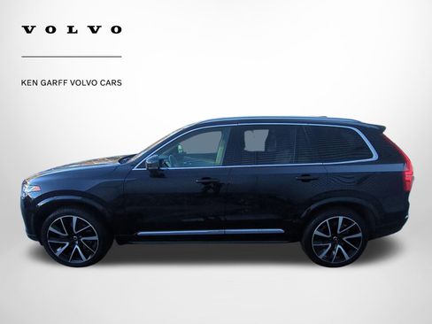 Used 2023 Volvo XC90 B5 Plus w/ Protection Package Premier image 7