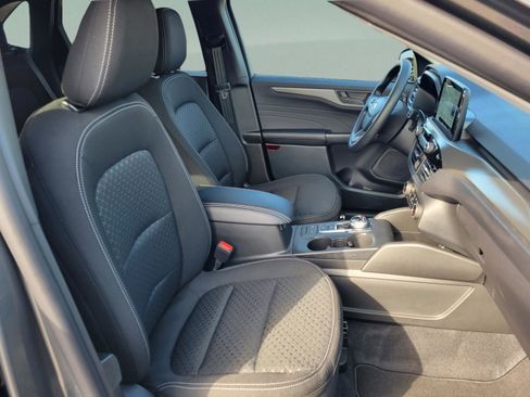 New 2026 Ford Escape Active image 31