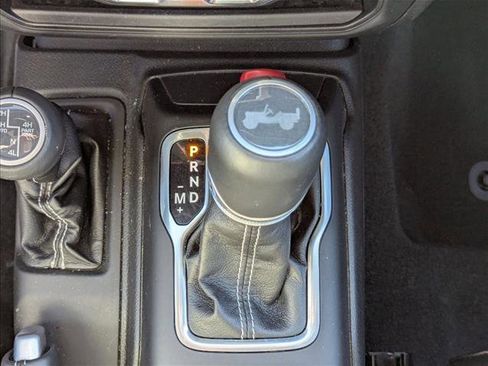 Used 2022 Jeep Wrangler Unlimited Sahara w/ Cold Weather Group AWD/4WD image 12