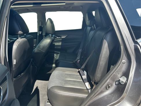 Used 2016 Nissan Rogue SL w/ SL Premium Package FWD image 11