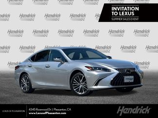 Certified 2023 Lexus ES 300h w/ Premium Package FWD video 1