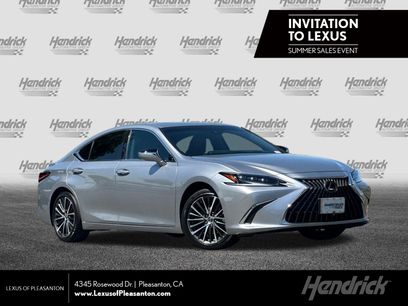 Certified 2023 Lexus ES 300h w/ Premium Package