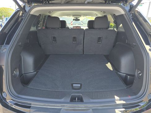 Certified 2024 Chevrolet Blazer LT w/ Convenience Package FWD image 25