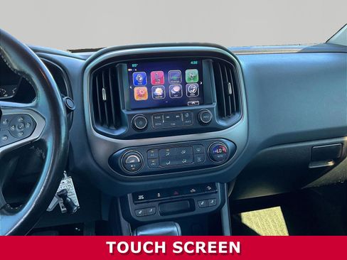 Used 2017 Chevrolet Colorado Z71 RWD image 10
