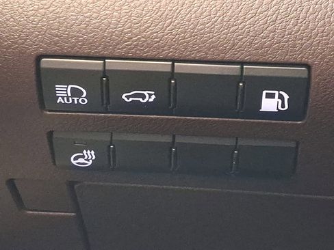 Used 2019 Lexus RX 450hL Premium image 26