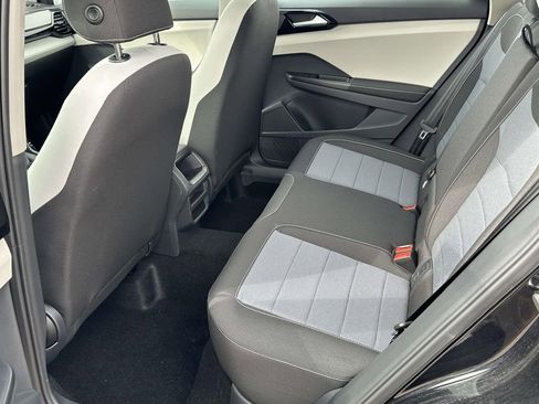 New 2026 Volkswagen Taos S FWD image 8