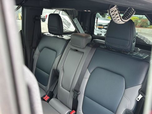 Certified 2024 Ford Bronco Outer Banks AWD/4WD image 33