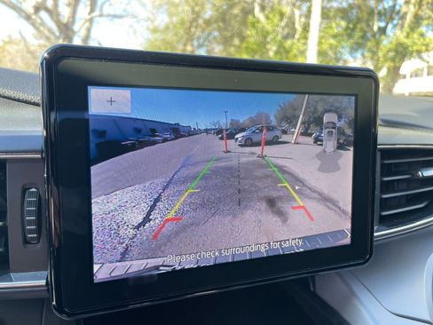 Used 2024 Ford Explorer XLT w/ Equipment Group 202A image 23