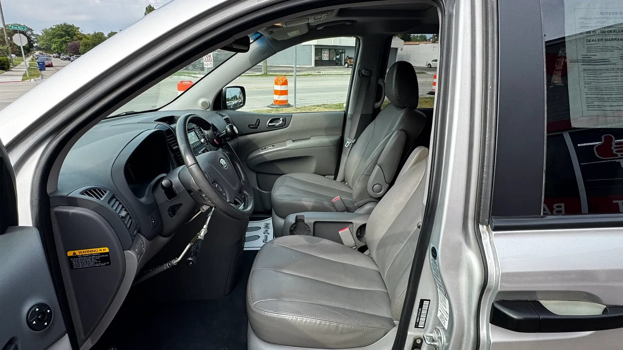 Used 2012 Kia Sedona EX w/ Luxury Pkg FWD image 13