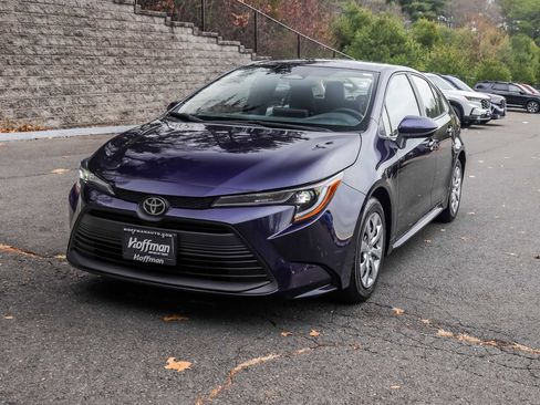 Certified 2023 Toyota Corolla LE image 11