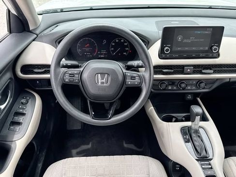 Used 2024 Honda HR-V LX image 14