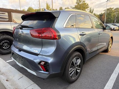 Used 2020 Kia Niro EX FWD image 6