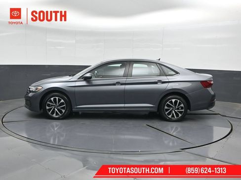 Used 2024 Volkswagen Jetta S FWD image 7