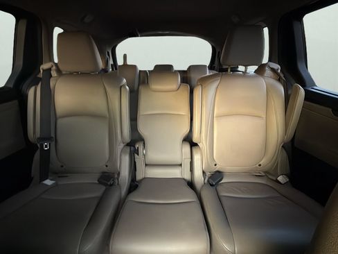 Used 2018 Honda Odyssey EX-L image 25