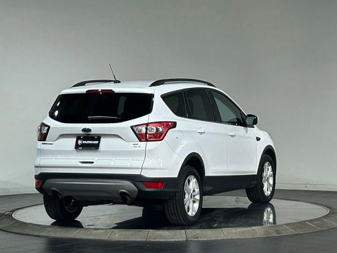 Used 2018 Ford Escape SE AWD/4WD image 10