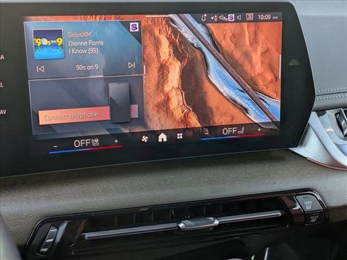 Used 2025 BMW X1 xDrive28i w/ Technology Package image 14