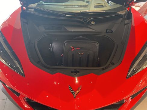 Used 2025 Chevrolet Corvette Stingray Premium Conv w/ Z51 Performance Package image 22