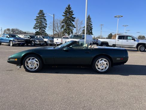 Used 1994 Chevrolet Corvette Convertible image 10