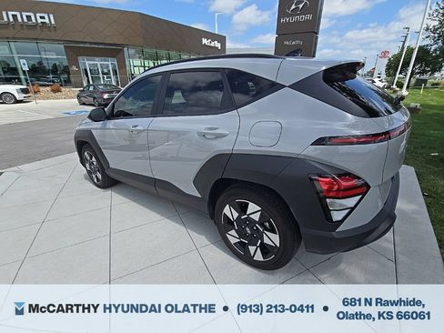 Used 2025 Hyundai Kona SEL FWD image 13