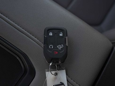 Used 2021 Chevrolet Silverado 1500 LTZ RWD image 28