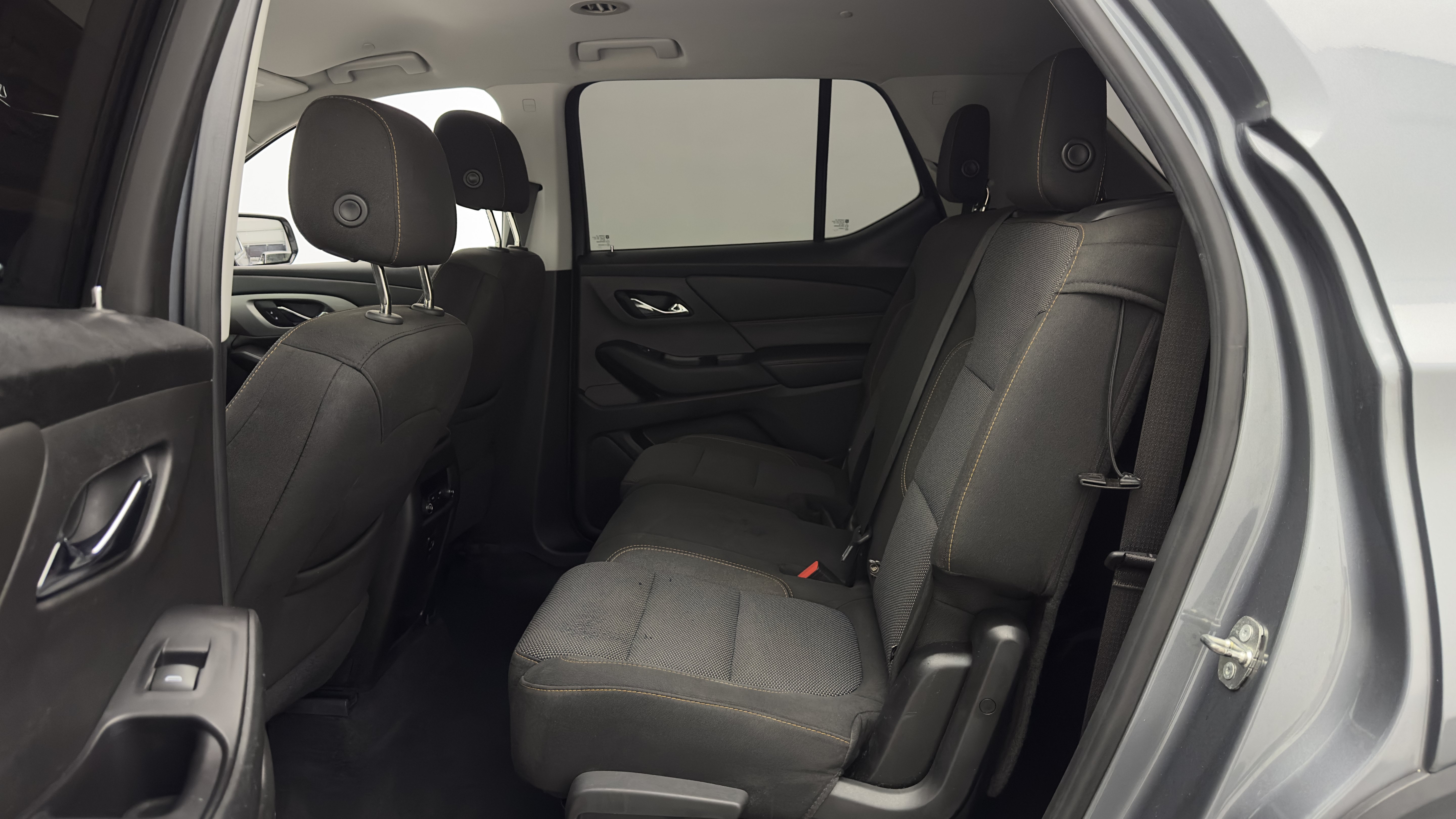 Used 2018 Chevrolet Traverse LS FWD image 24
