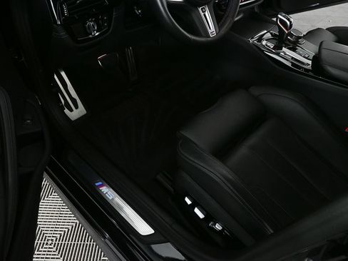 Used 2023 BMW M5 w/ Executive Package image 7