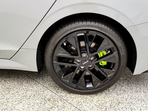 Used 2025 Kia K5 GT w/ GT1 Package FWD image 9