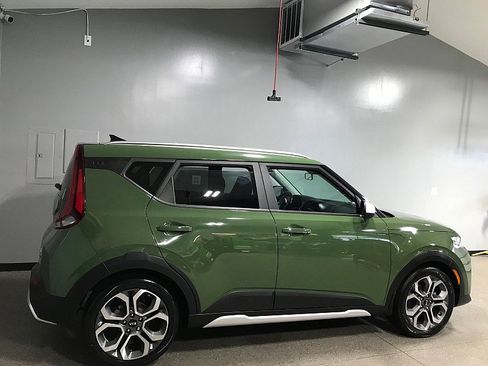 Used 2020 Kia Soul X-Line FWD image 3