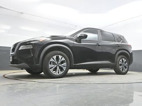 Used 2023 Nissan Rogue SV AWD/4WD image 25