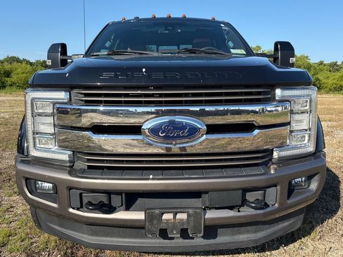 Used 2018 Ford F450 King Ranch w/ King Ranch Ultimate Package AWD/4WD image 2