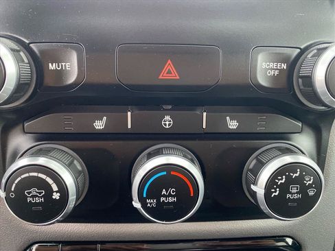 Used 2023 RAM 1500 Big Horn AWD/4WD image 13