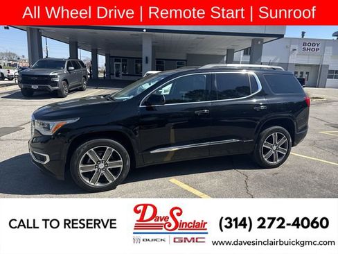 Used 2017 GMC Acadia Denali w/ Technology Package AWD/4WD image 1