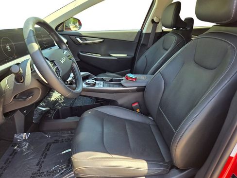 Certified 2022 Kia EV6 Wind RWD image 18