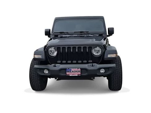 Used 2018 Jeep Wrangler Unlimited Sport S AWD/4WD image 3
