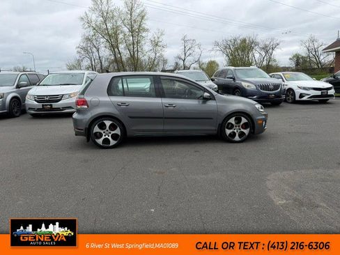 Used 2011 Volkswagen GTI 4-Door FWD image 4