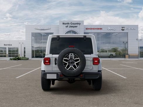 New 2026 Jeep Wrangler Unlimited Sahara AWD/4WD image 8