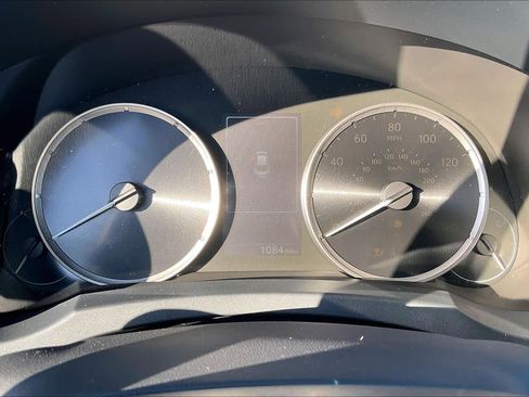 Used 2025 Lexus IS 300 F Sport image 22