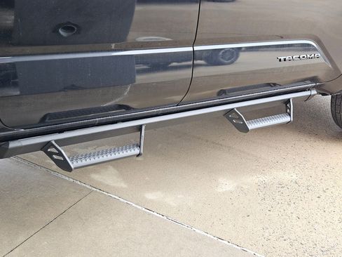 New 2025 Toyota Tacoma TRD Sport image 17