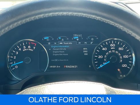 Used 2015 Ford F150 Lariat image 25