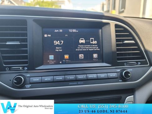 Used 2018 Hyundai Elantra SEL FWD image 18