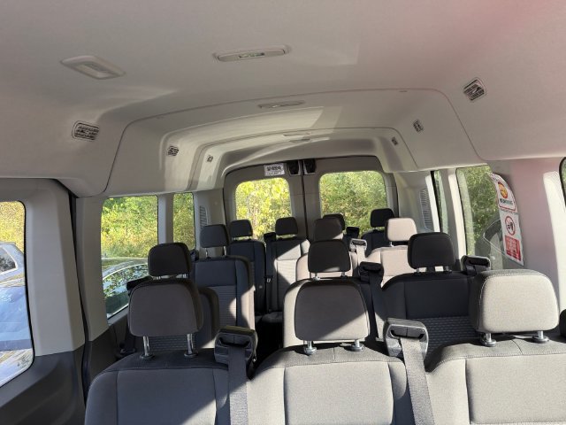 Used 2025 Ford Transit 350 XL RWD image 5