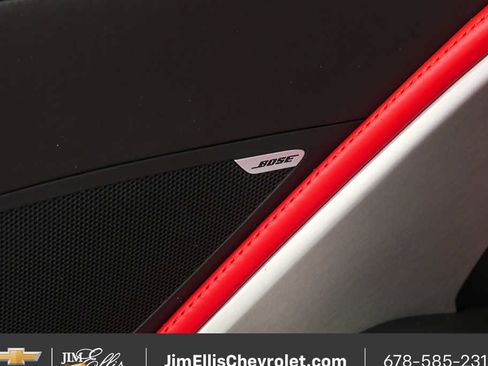 Certified 2015 Chevrolet Corvette Z06 w/ 3LZ Preferred Equipment Group image 7