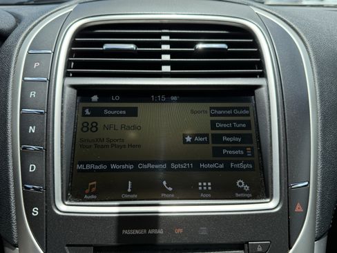 Used 2016 Lincoln MKX Premiere FWD image 23