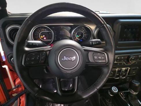 Used 2020 Jeep Gladiator Sport w/ Quick Order Package 24S AWD/4WD image 14