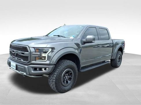 Certified 2019 Ford F150 Raptor w/ Equipment Group 802A Luxury AWD/4WD image 2