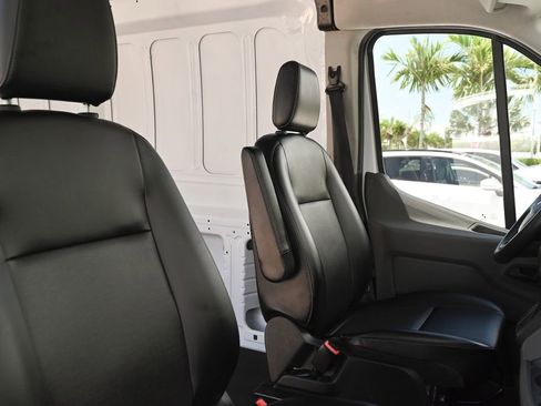 Used 2025 Ford Transit 250 148 Medium Roof RWD image 13