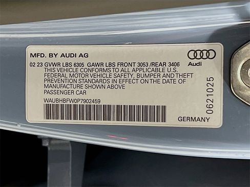 Used 2023 Audi RS e-tron GT w/ Carbon Performance Package image 34