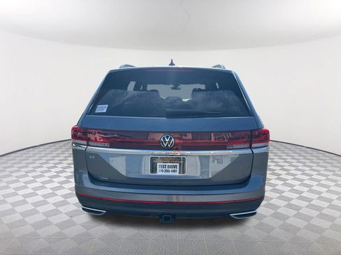 Used 2024 Volkswagen Atlas SE image 6